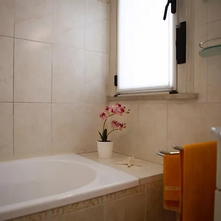 Apartment La Casa Di Dafne